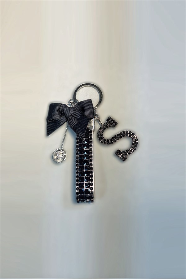 Siyah Bagetli Anahtarlık & Siyah S Harf & Gümüş Minik Top & Siyah Kurdela